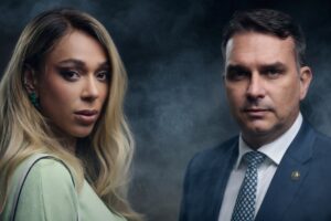 A deputada Erika Hilton durante pronunciamento sobre o voto de Flávio Bolsonaro.