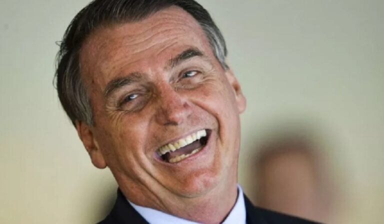 Defesa de Bolsonaro Apresenta Medida Excepcional para Anulação de Processo no TSE