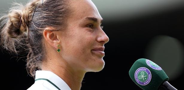 Sabalenka estreia com vitória rápida em Wimbledon e alfineta declaração da rival - Imagem do artigo