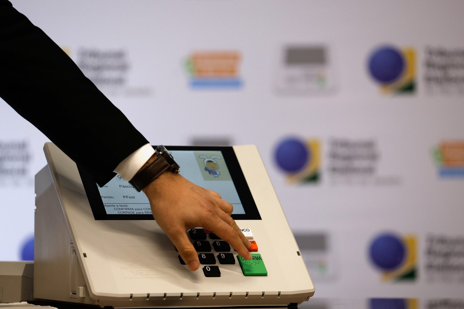 Partidos iniciam convenções entre 20 de julho e 5 de agosto para definir candidatos de 2026 - Imagem do artigo