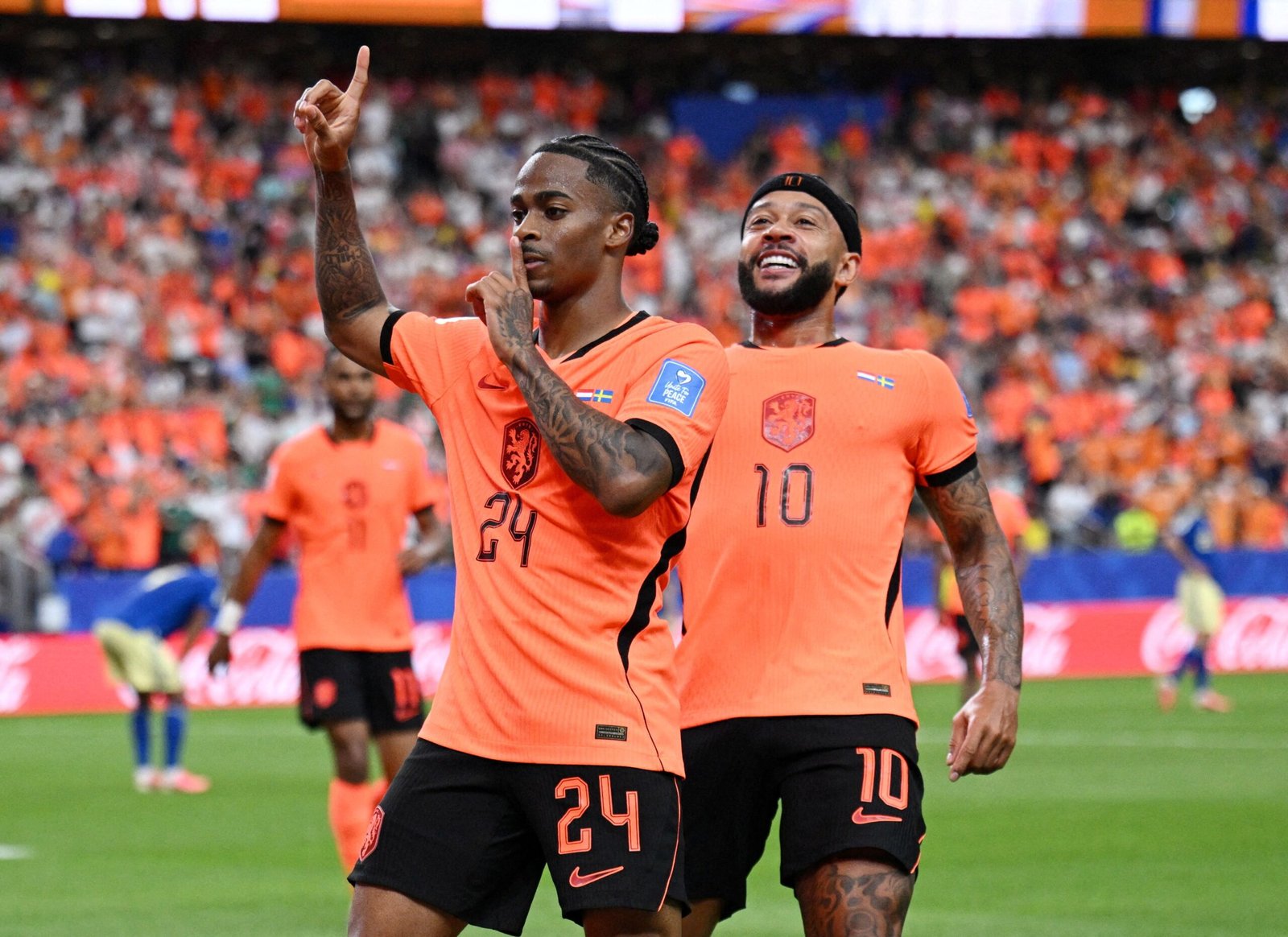 Jogadores da Holanda recebem ataques racistas após eliminação na Copa do Mundo - Imagem do artigo