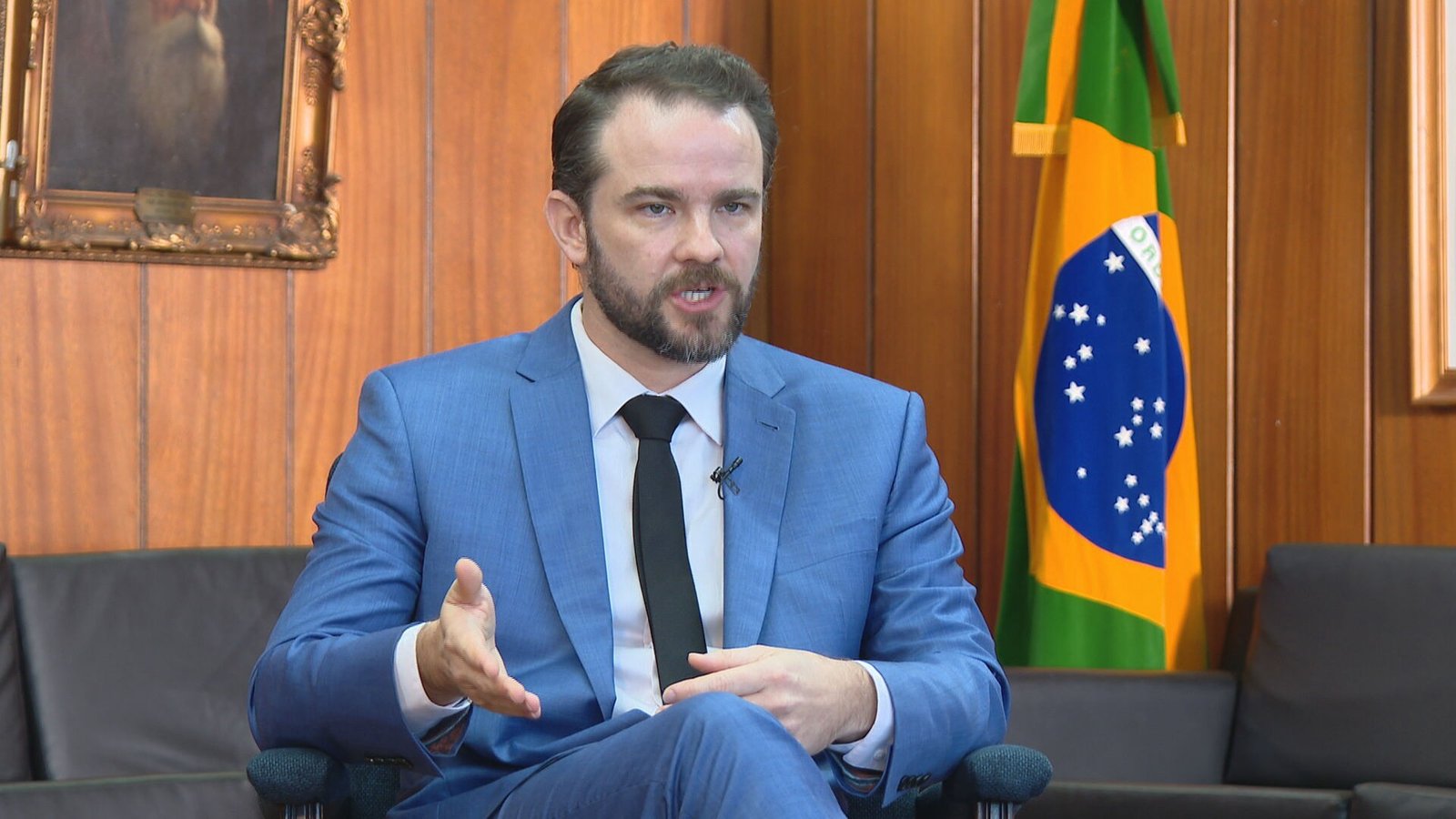 Durigan contesta alegação dos EUA sobre PIX e pede decisão técnica antes de tarifa de 25% - Imagem do artigo