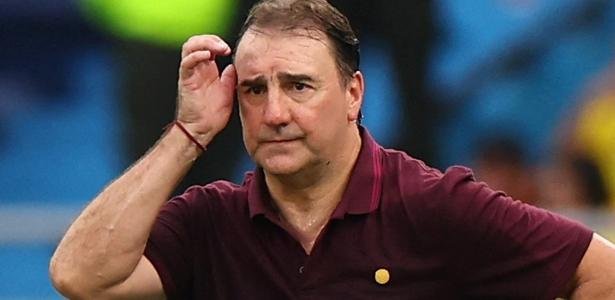 Lorenzo exalta atuação da Colômbia, mas lamenta chances perdidas por Luis Díaz - Imagem do artigo