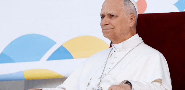 Fraternidade São Pio X contesta excomunhão de seis bispos decretada pelo Vaticano - Imagem do artigo
