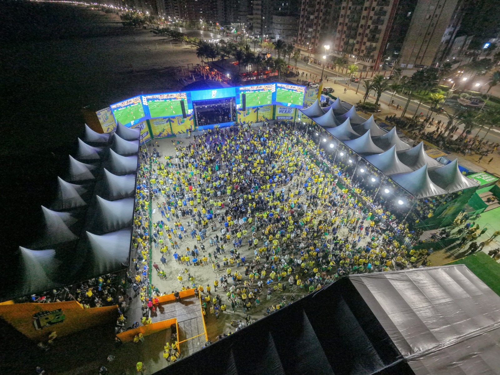 Pontos de exibição na Baixada Santista transmitem Brasil x Noruega pelas oitavas da Copa - Imagem do artigo