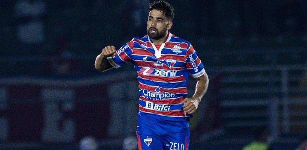 Vitória acerta bases para contratar o zagueiro argentino Emanuel Brítez - Imagem do artigo