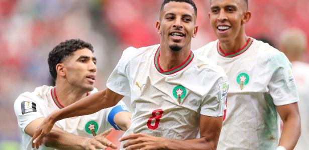 Marrocos faz 3 a 0 no Canadá, avança às quartas e protagoniza jogo com mais cartões da Copa - Imagem do artigo