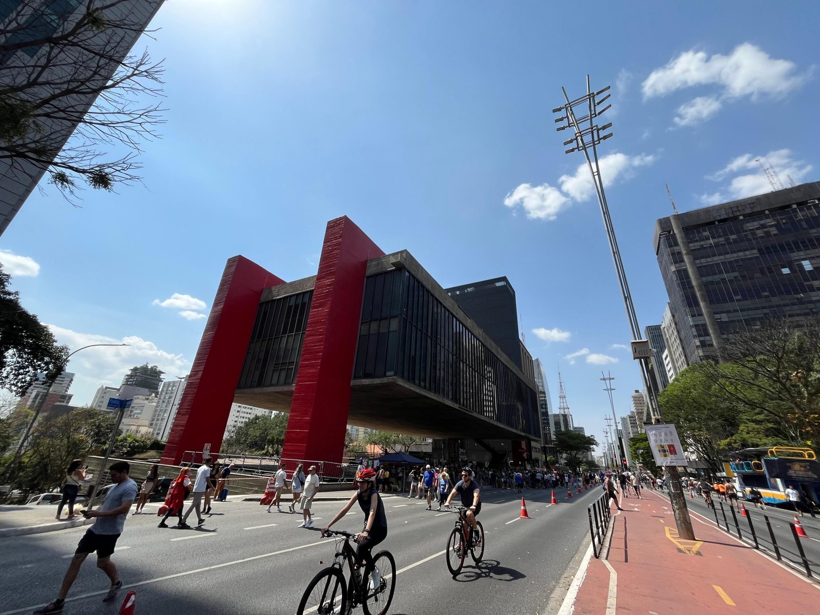 Funcionamento dos serviços municipais em São Paulo no feriado de 9 de Julho - Imagem do artigo