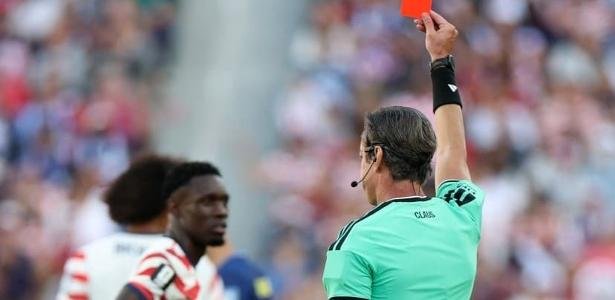FIFA mantém anulação de punição de Balogun; Bélgica promete contestar escalação - Imagem do artigo