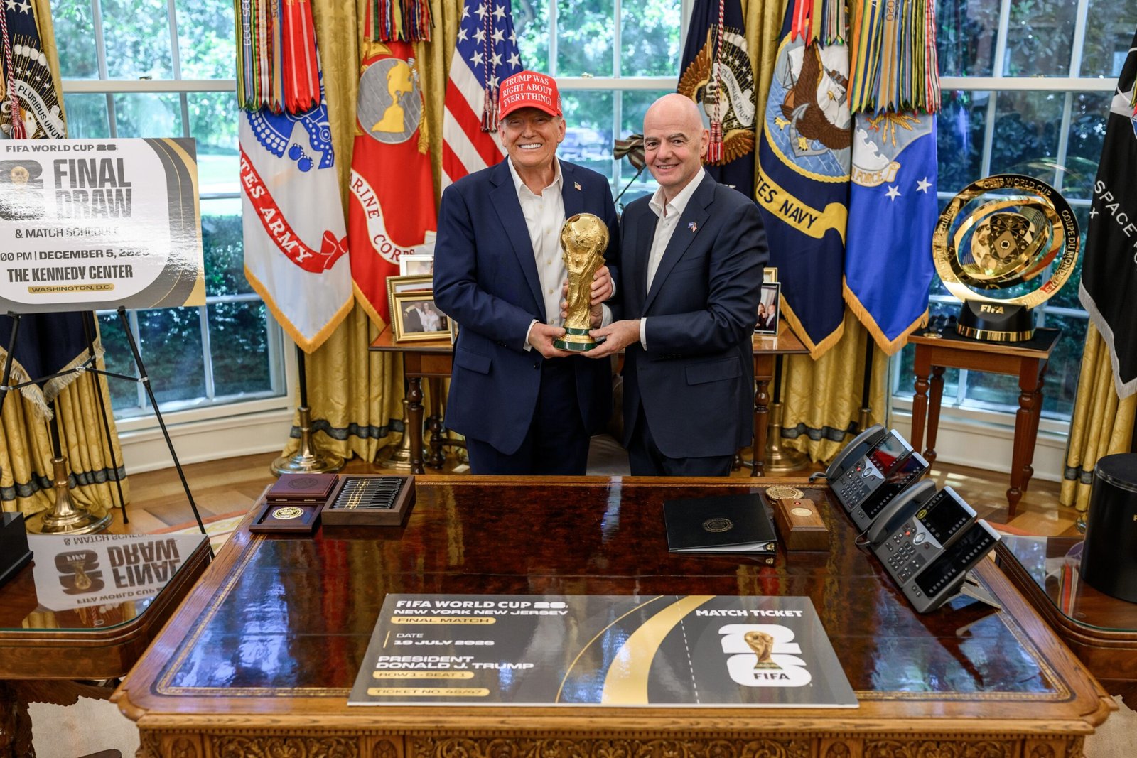 UE e Uefa condenam Fifa por anular cartão vermelho de Balogun após suposto telefonema de Trump - Imagem do artigo