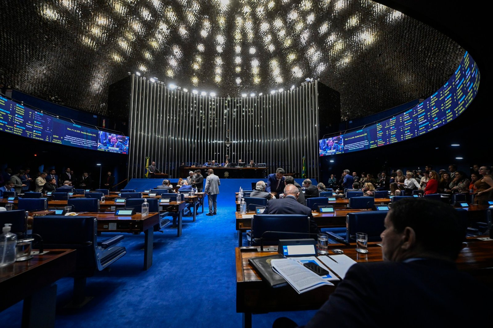 Senado aprova “PIX Pensão” para garantir transferência automática de pensão alimentícia - Imagem do artigo