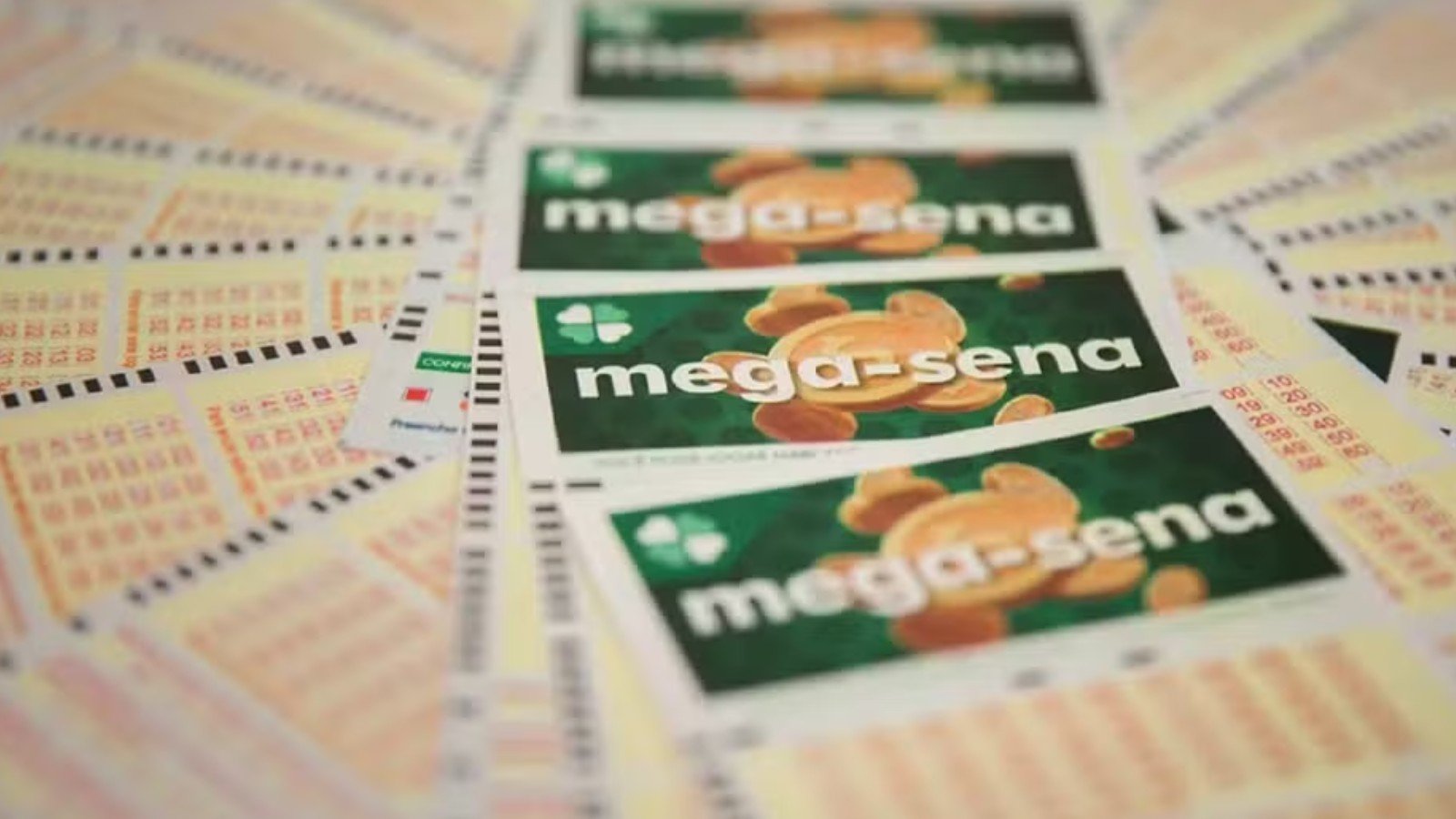 Ação judicial busca redistribuir prêmio de R$ 29 milhões da Mega-Sena entre demais vencedores - Imagem do artigo