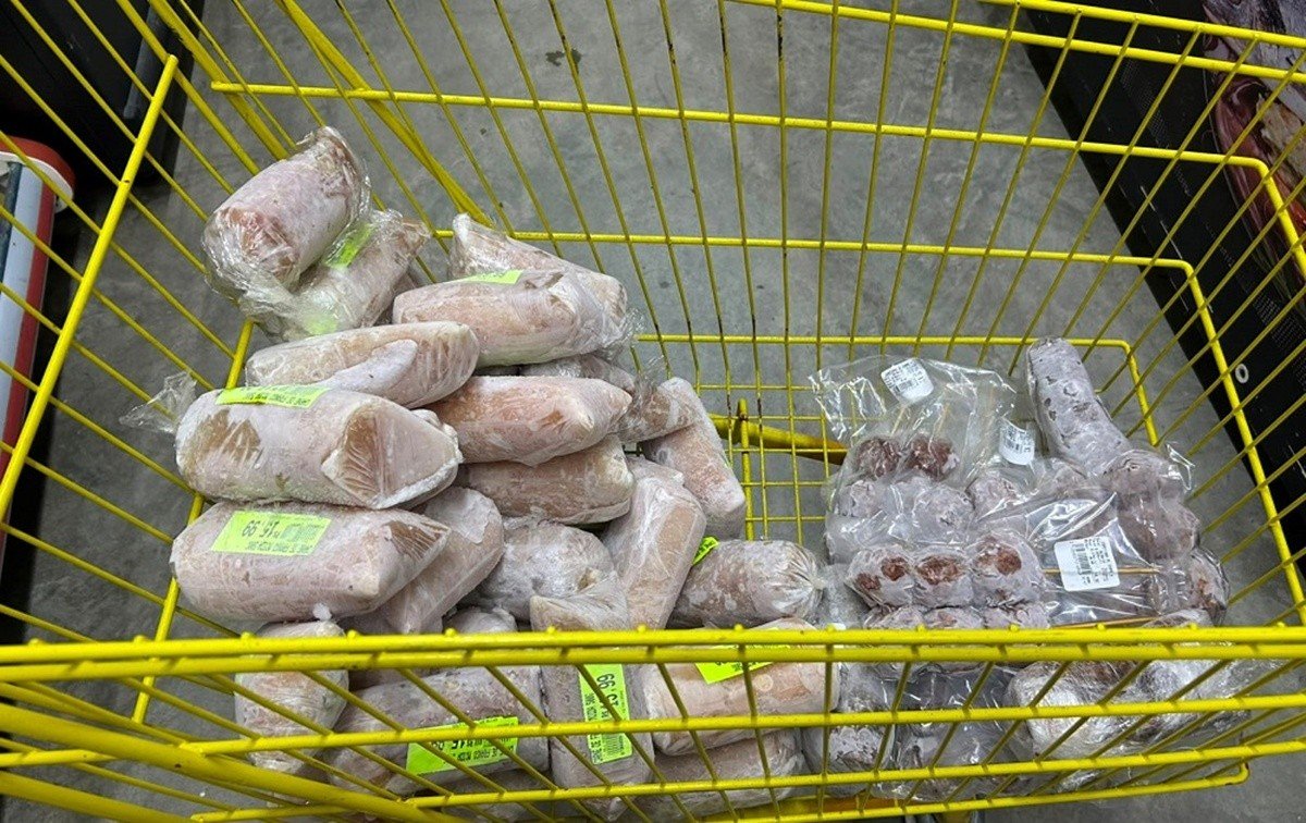 Fiscalização flagra cinco supermercados vendendo produtos fora da validade em Patos, PB - Imagem do artigo