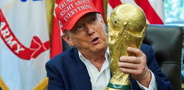 Juca Kfouri questiona separação entre futebol e política em coluna - Imagem do artigo