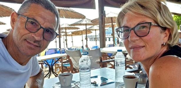 Passageira sérvia diz ter segurado marido sugado por janela quebrada em voo da Ryanair - Imagem do artigo