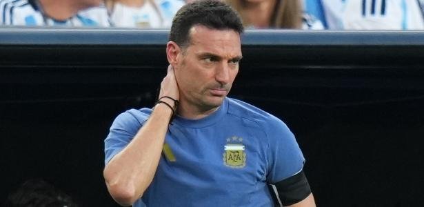 Scaloni evita polêmica e quer Argentina x Inglaterra focado só no futebol - Imagem do artigo