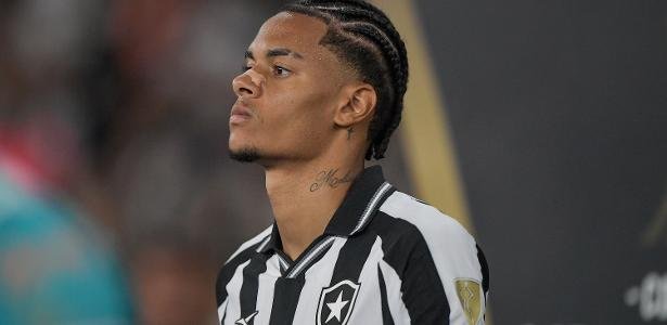 São Paulo acerta contratação do volante Newton até dezembro de 2029 - Imagem do artigo