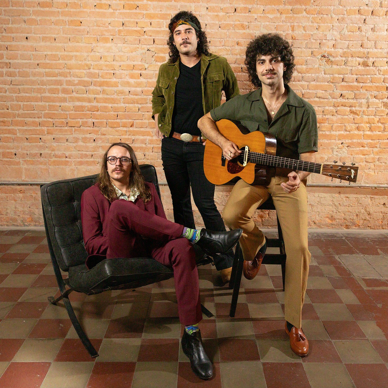 Trio Colomy agenda lançamento de “Pra quem andou perdido” para 30 de julho com convidados internacionais - Imagem do artigo